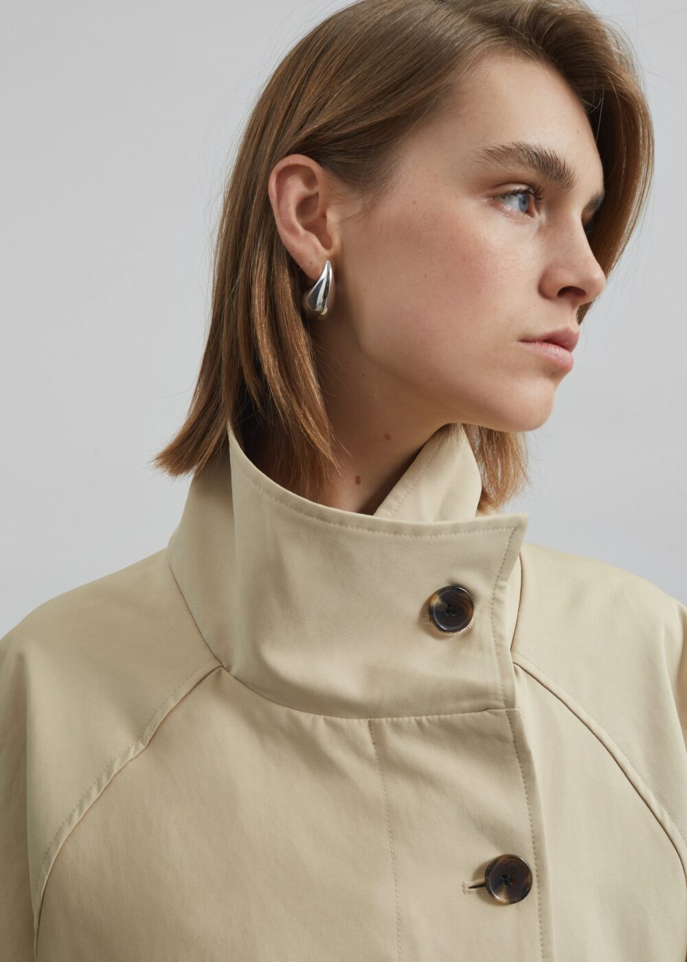 Alberta Short Trench - Beige - Image 7