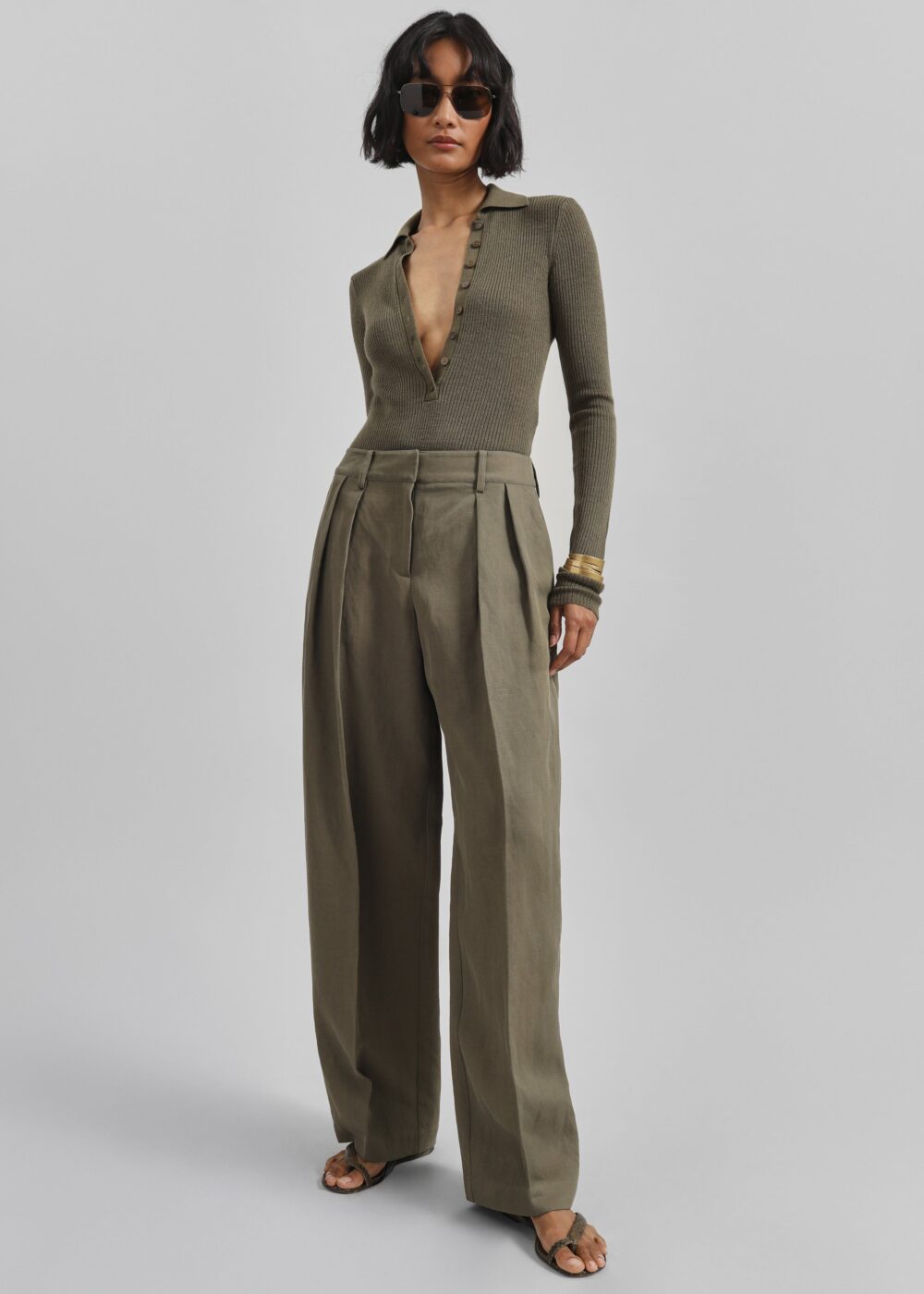 Daytona Pleated Linen Trousers - Khaki - Image 8