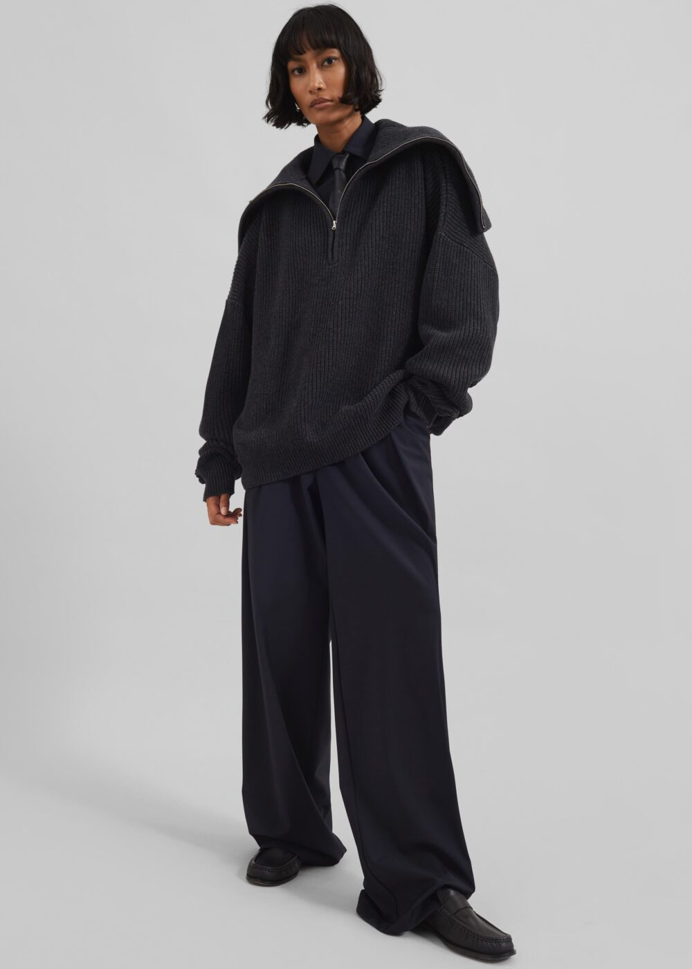 Hazel Oversized Wool Jumper - Dark Grey - Image 12