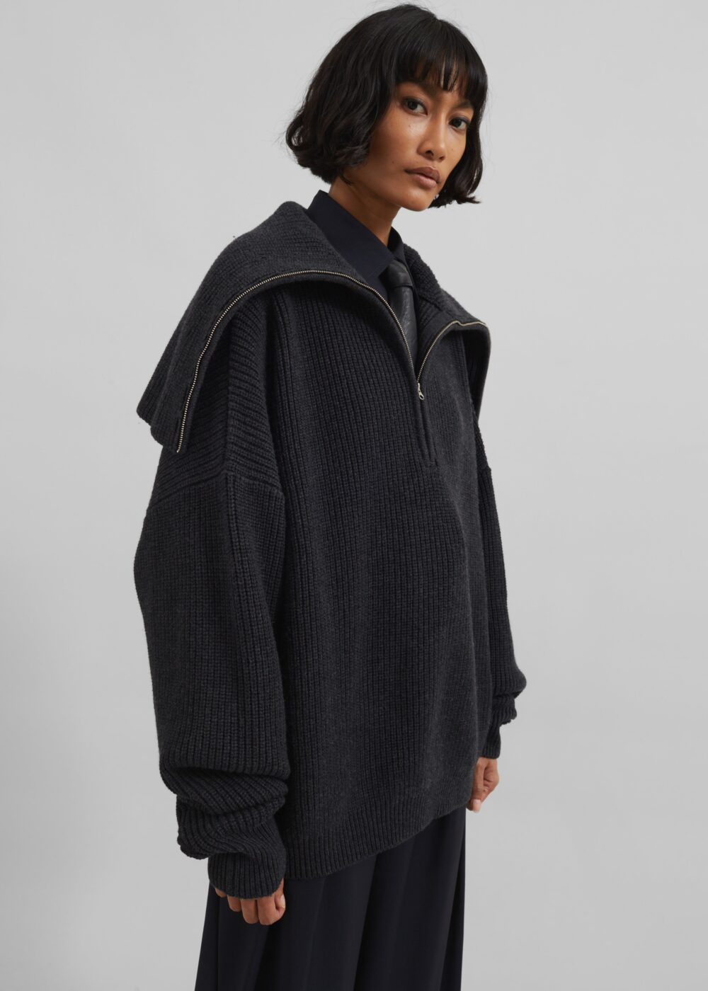 Hazel Oversized Wool Jumper - Dark Grey - Image 14