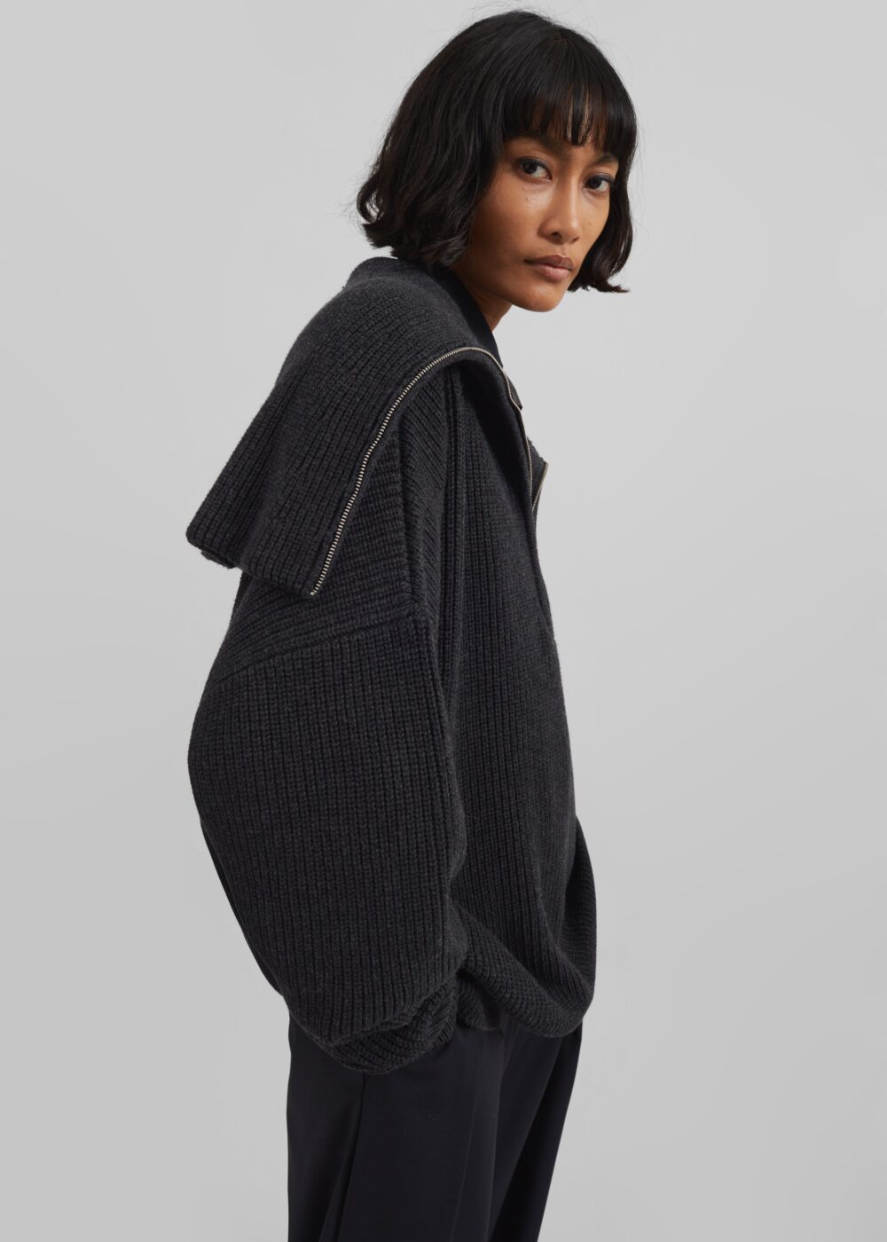 Hazel Oversized Wool Jumper - Dark Grey - Image 16