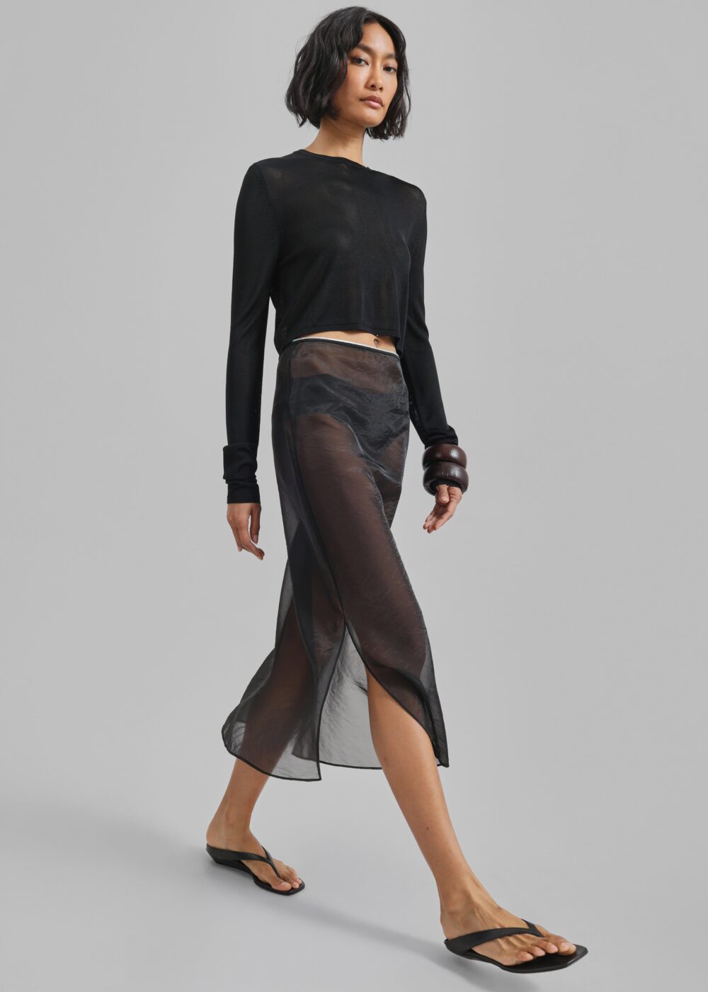 Kazel Cropped Thin Knit Top - Black - Image 3