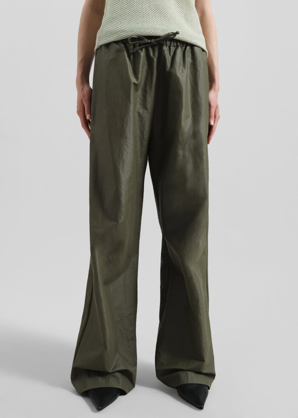 Majvik Joggers - Olive - Image 4