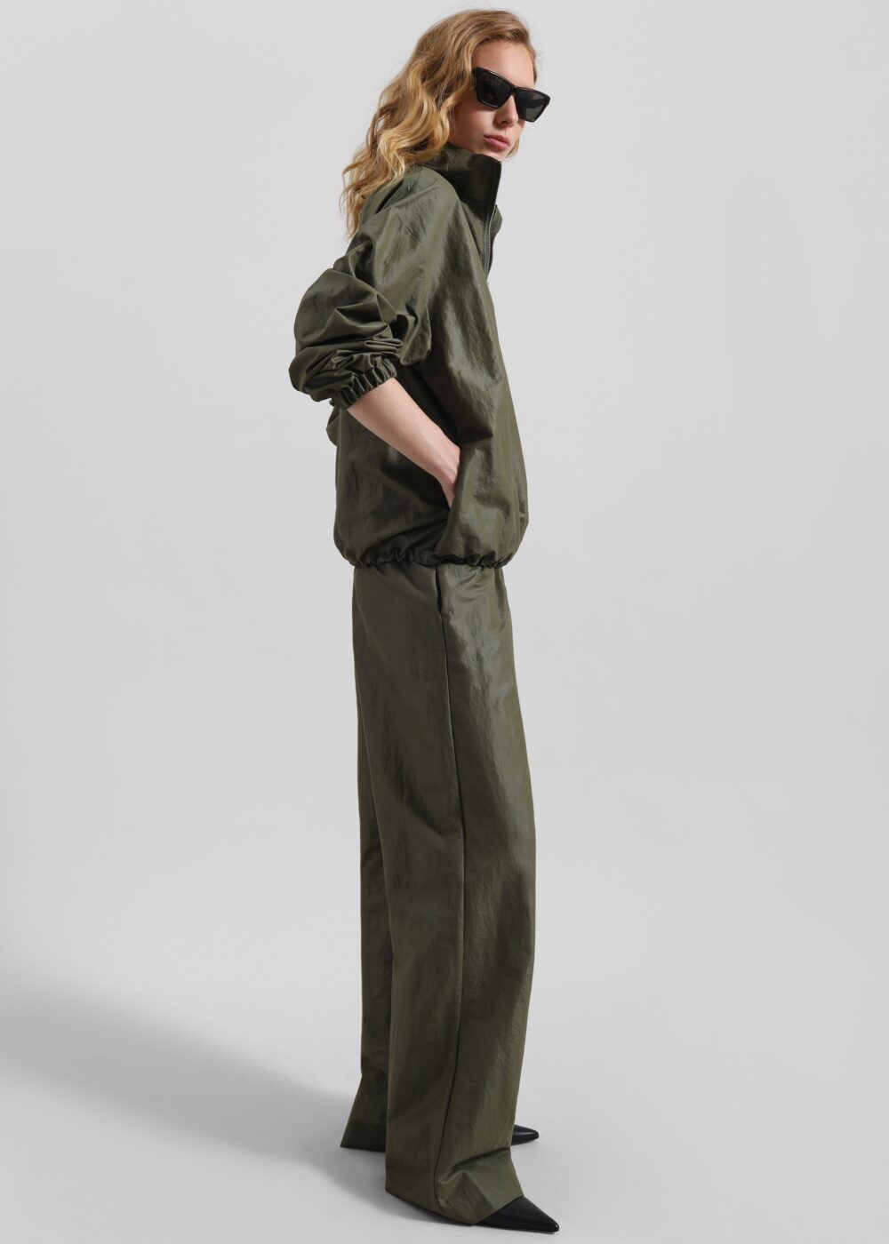 Majvik Joggers - Olive - Image 7