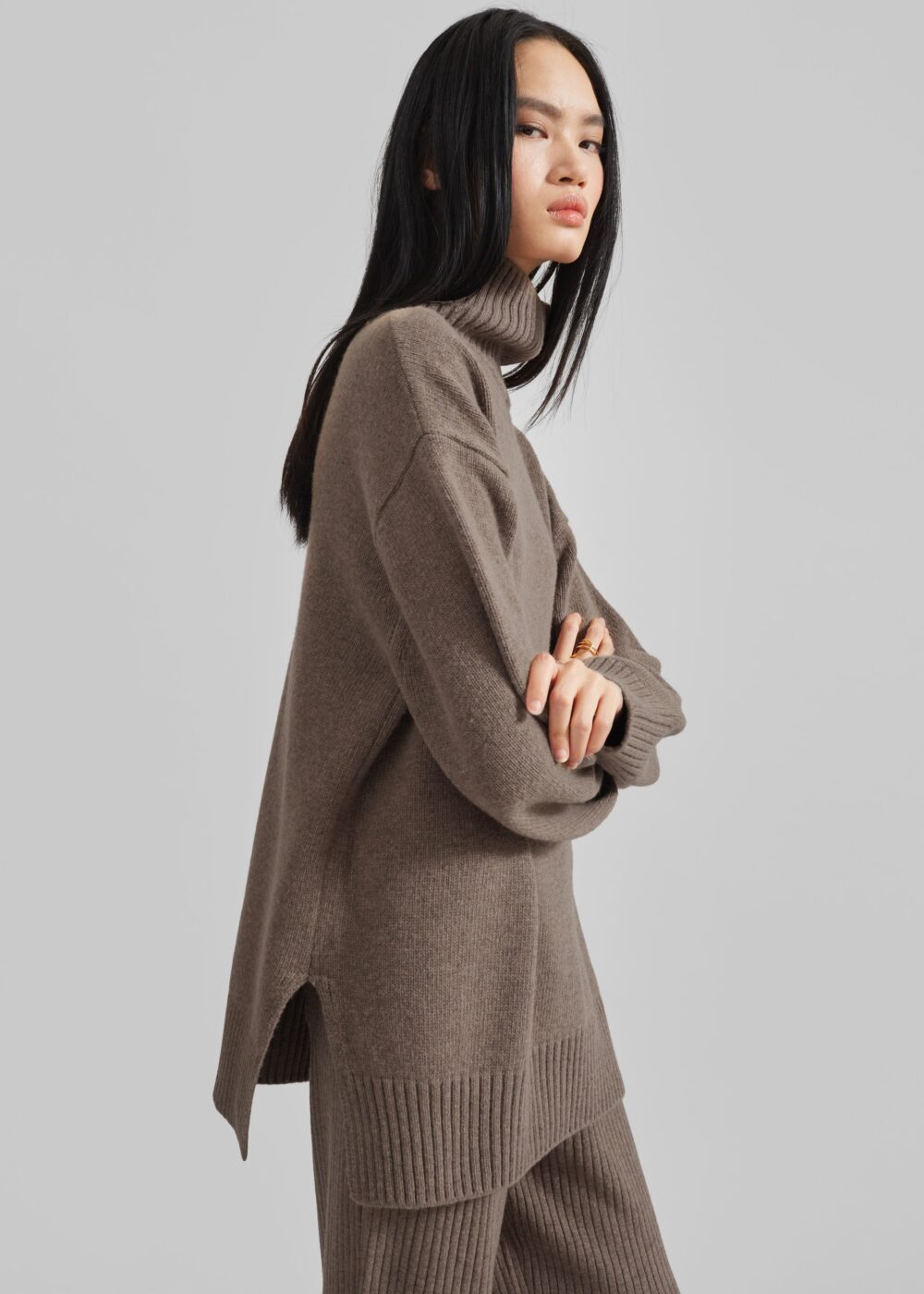 Odense Turtleneck Sweater - Brown - Image 7