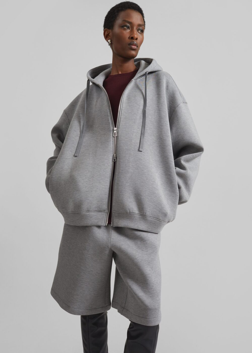 Rian Sweatshorts - Grey - Image 7
