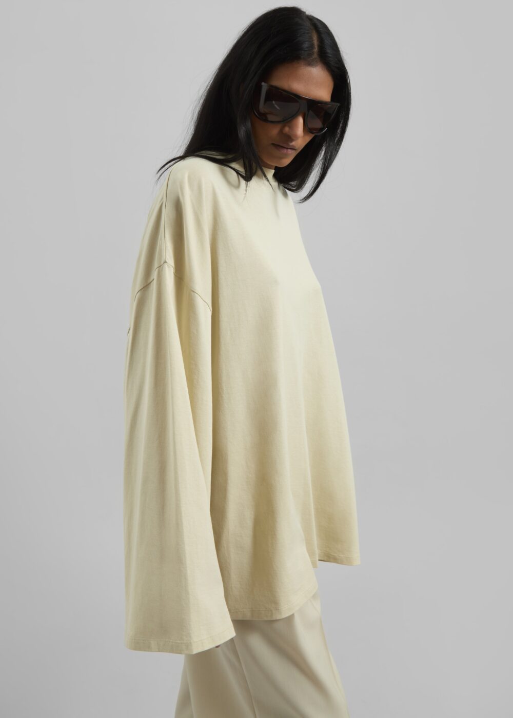 Rio Oversized Sleeve Tee - Cement - Image 4