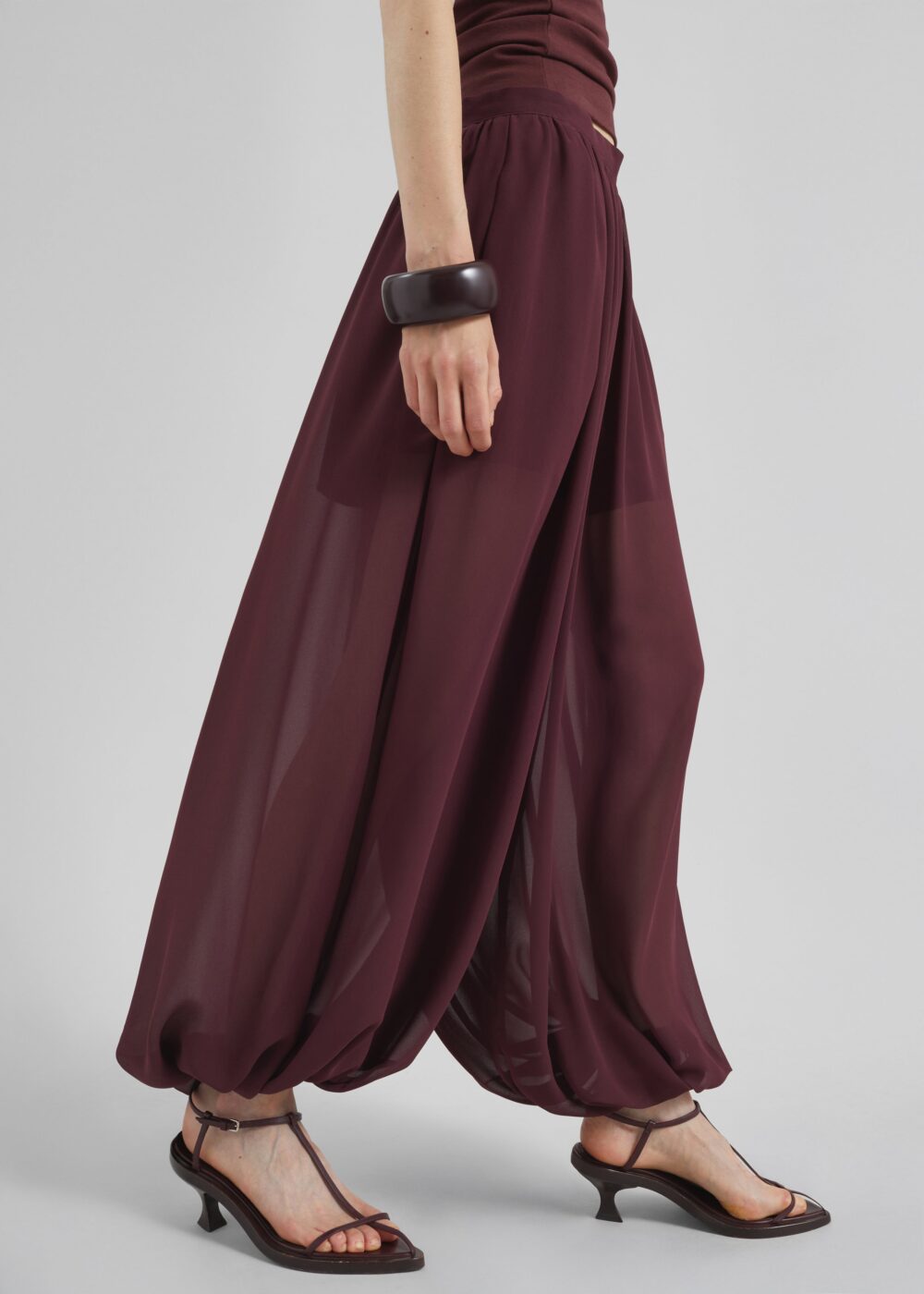 Solrae Fluid Balloon Pants - Burgundy - Image 4