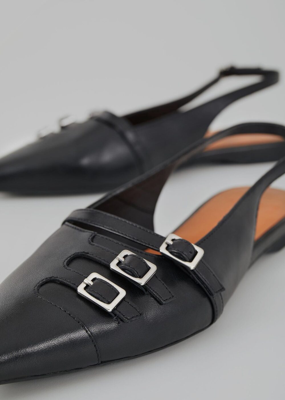 Vagabond Hermine Buckle Slingbacks - Black - Image 4