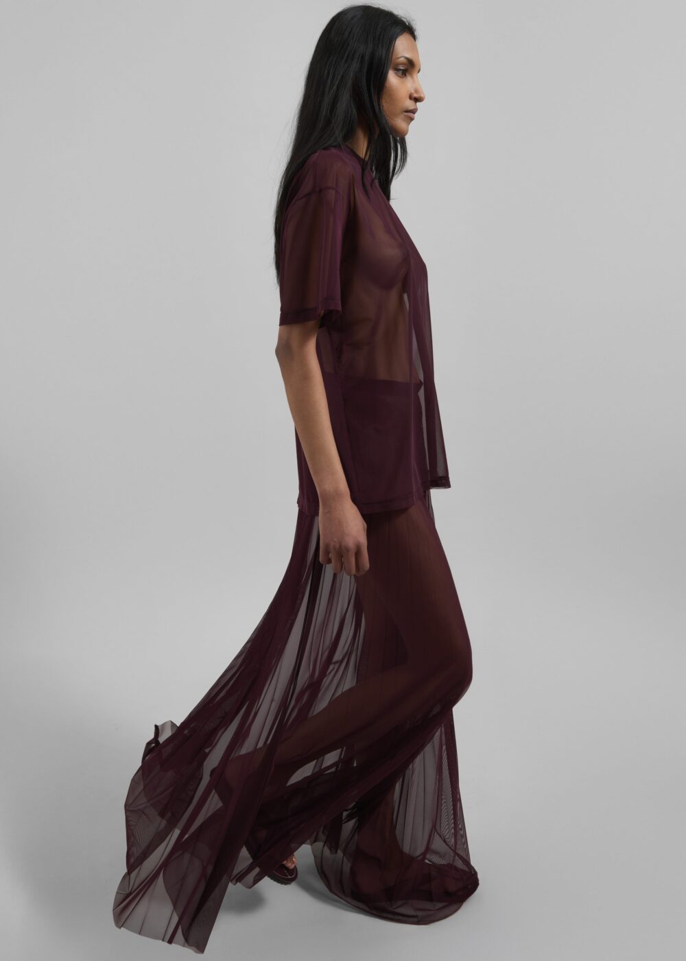 Vallen Pleated Mesh Maxi Skirt - Burgundy - Image 9
