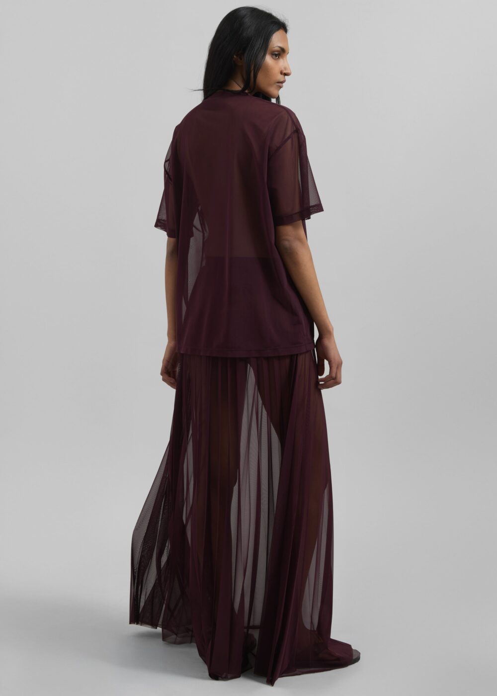 Vallen Pleated Mesh Maxi Skirt - Burgundy - Image 11
